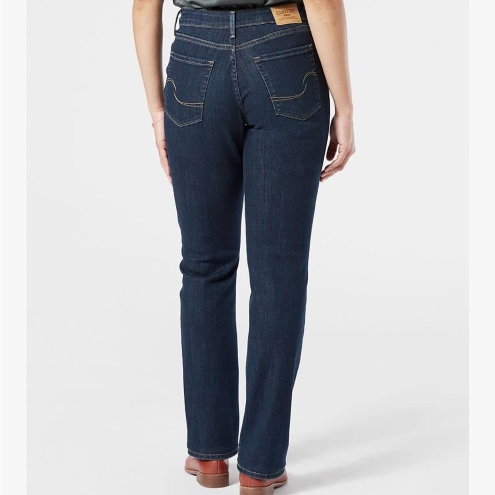 Levi Strauss Mid-Rise Straight Leg Jeans 8 Short